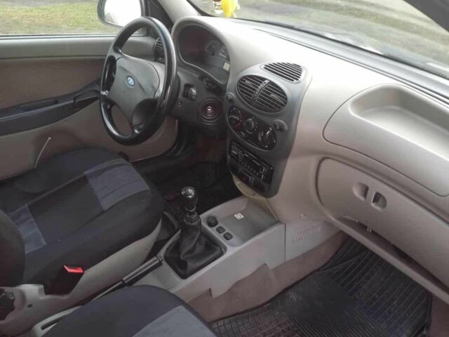 Зелений ВАЗ 1119 Калина, об'ємом двигуна 1.4 л та пробігом 130 тис. км за 1700 $, фото 1 на Automoto.ua