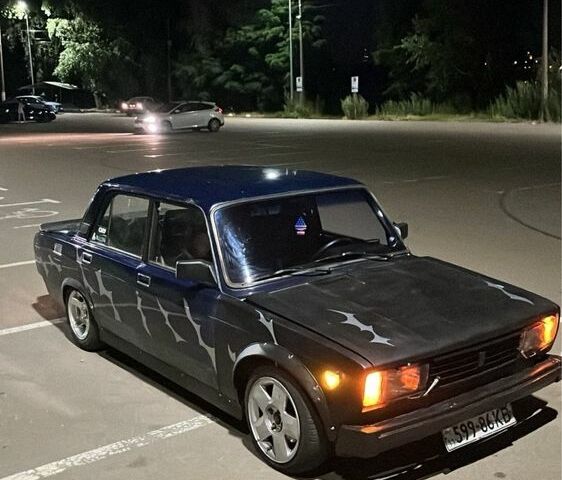 Синий ВАЗ 131, объемом двигателя 1.5 л и пробегом 7 тыс. км за 1400 $, фото 1 на Automoto.ua