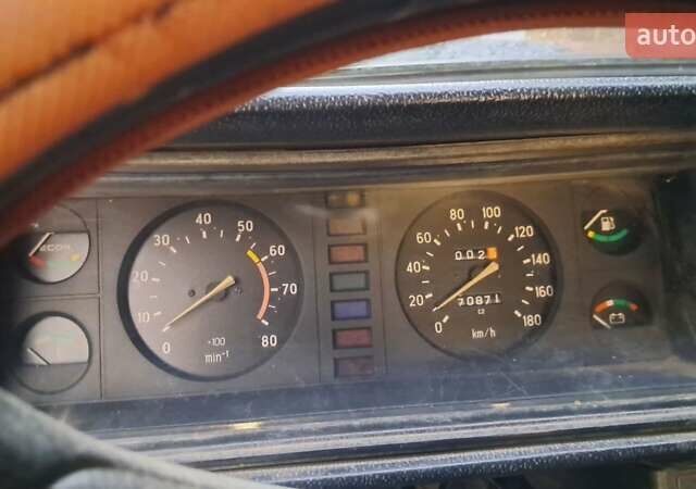 Фіолетовий ВАЗ 1500 S, об'ємом двигуна 1.5 л та пробігом 70 тис. км за 650 $, фото 1 на Automoto.ua