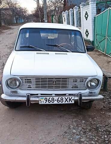 Білий ВАЗ 2101, об'ємом двигуна 0 л та пробігом 300 тис. км за 650 $, фото 1 на Automoto.ua
