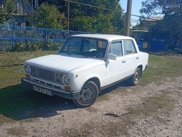 Белый ВАЗ 2101, объемом двигателя 0 л и пробегом 10 тыс. км за 286 $, фото 1 на Automoto.ua