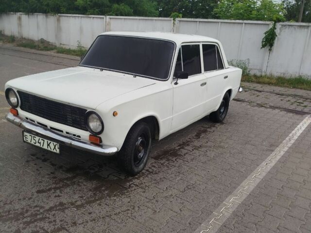 Белый ВАЗ 2101, объемом двигателя 1.7 л и пробегом 69 тыс. км за 701 $, фото 1 на Automoto.ua