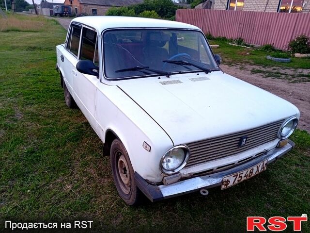 Белый ВАЗ 2101, объемом двигателя 1.5 л и пробегом 0 тыс. км за 300 $, фото 1 на Automoto.ua