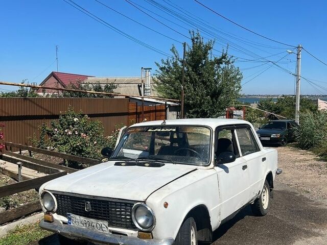 Білий ВАЗ 2101, об'ємом двигуна 1.2 л та пробігом 777 тис. км за 350 $, фото 1 на Automoto.ua