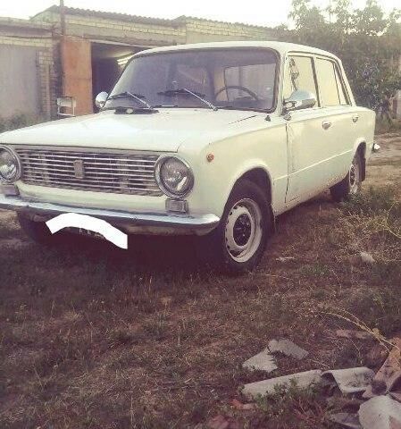 Белый ВАЗ 2101, объемом двигателя 1.3 л и пробегом 9 тыс. км за 550 $, фото 1 на Automoto.ua