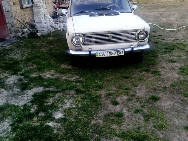 Белый ВАЗ 2101, объемом двигателя 1.3 л и пробегом 0 тыс. км за 300 $, фото 1 на Automoto.ua