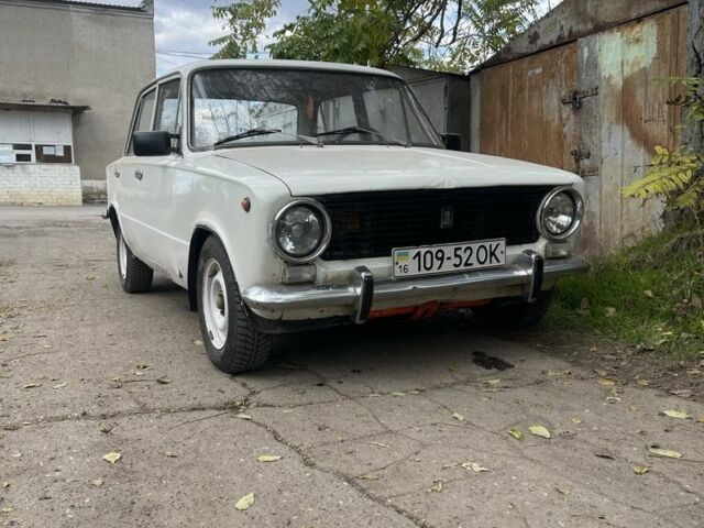 Белый ВАЗ 2101, объемом двигателя 1.3 л и пробегом 1 тыс. км за 650 $, фото 1 на Automoto.ua