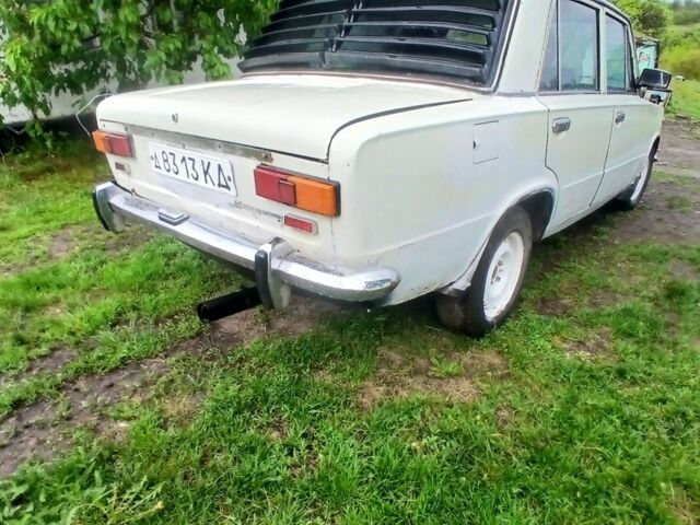 Белый ВАЗ 2101, объемом двигателя 1 л и пробегом 6 тыс. км за 280 $, фото 1 на Automoto.ua