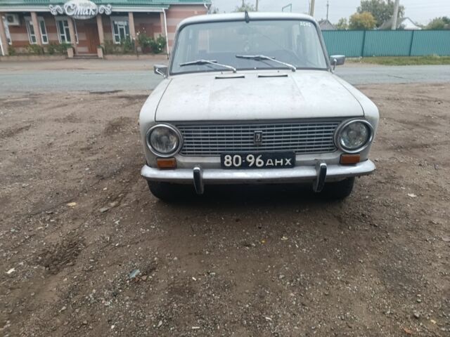 Белый ВАЗ 2101, объемом двигателя 0 л и пробегом 125 тыс. км за 256 $, фото 1 на Automoto.ua