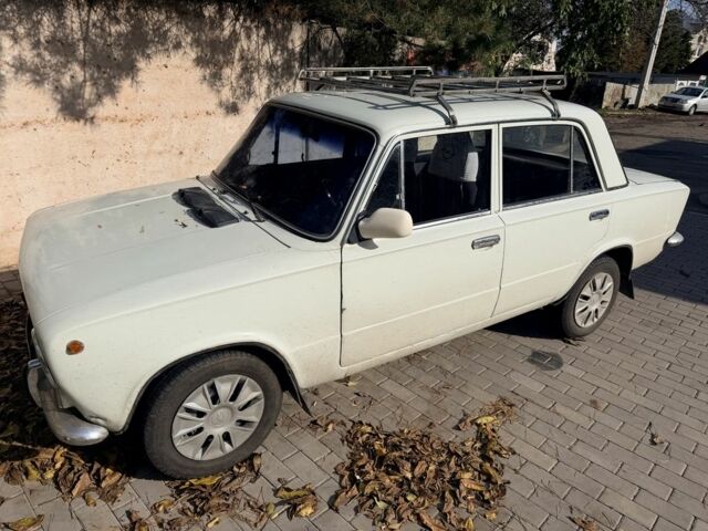 Білий ВАЗ 2101, об'ємом двигуна 1.3 л та пробігом 150 тис. км за 901 $, фото 1 на Automoto.ua
