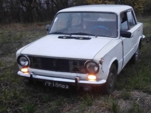 Белый ВАЗ 2101, объемом двигателя 1.5 л и пробегом 80 тыс. км за 287 $, фото 1 на Automoto.ua
