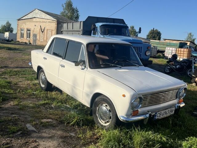 Белый ВАЗ 2101, объемом двигателя 1.2 л и пробегом 60 тыс. км за 896 $, фото 1 на Automoto.ua