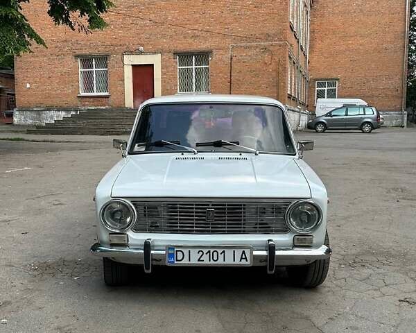 Белый ВАЗ 2101, объемом двигателя 1.6 л и пробегом 40 тыс. км за 1400 $, фото 1 на Automoto.ua