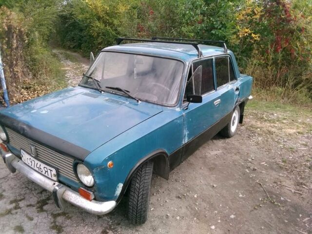 Белый ВАЗ 2101, объемом двигателя 0 л и пробегом 100 тыс. км за 380 $, фото 1 на Automoto.ua