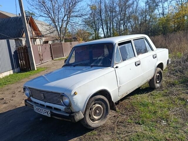 Белый ВАЗ 2101, объемом двигателя 1.2 л и пробегом 111 тыс. км за 347 $, фото 1 на Automoto.ua