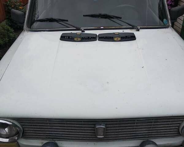 Белый ВАЗ 2101, объемом двигателя 1.2 л и пробегом 600 тыс. км за 598 $, фото 1 на Automoto.ua