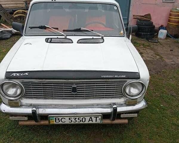 Белый ВАЗ 2101, объемом двигателя 1.3 л и пробегом 182 тыс. км за 600 $, фото 1 на Automoto.ua