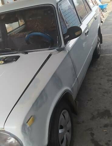 Белый ВАЗ 2101, объемом двигателя 1.2 л и пробегом 300 тыс. км за 750 $, фото 1 на Automoto.ua