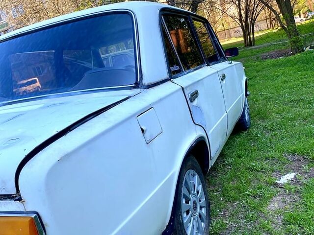 Белый ВАЗ 2101, объемом двигателя 1.2 л и пробегом 316 тыс. км за 500 $, фото 1 на Automoto.ua