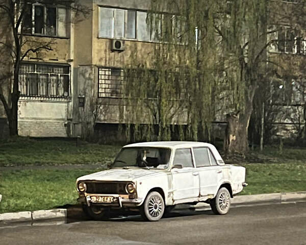 Белый ВАЗ 2101, объемом двигателя 0 л и пробегом 42 тыс. км за 500 $, фото 1 на Automoto.ua