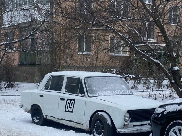 Білий ВАЗ 2101, об'ємом двигуна 1.5 л та пробігом 666 тис. км за 563 $, фото 1 на Automoto.ua
