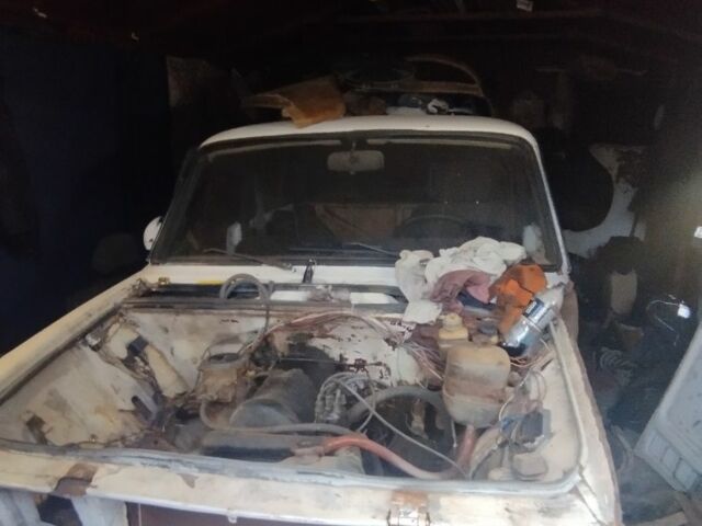 Белый ВАЗ 2101, объемом двигателя 1.7 л и пробегом 999 тыс. км за 190 $, фото 1 на Automoto.ua