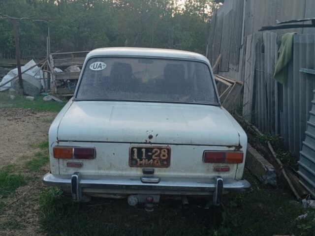 Белый ВАЗ 2101, объемом двигателя 1 л и пробегом 200 тыс. км за 476 $, фото 1 на Automoto.ua