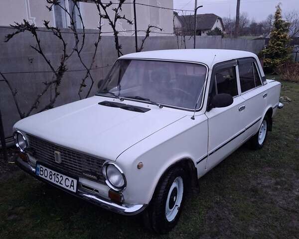 Белый ВАЗ 2101, объемом двигателя 1.29 л и пробегом 150 тыс. км за 1000 $, фото 1 на Automoto.ua