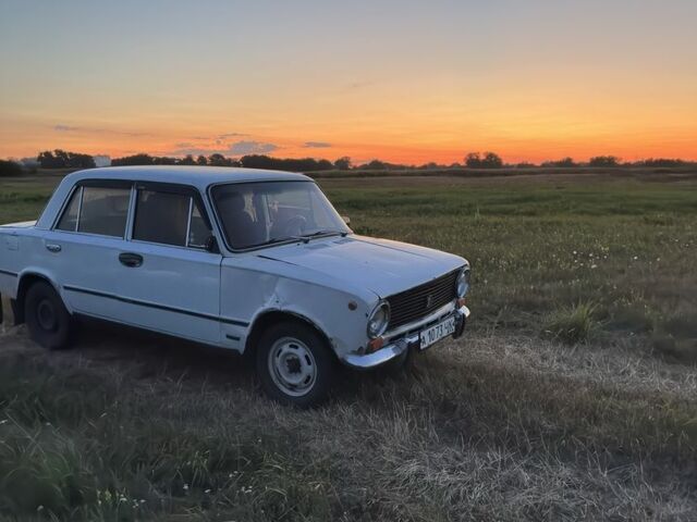 Білий ВАЗ 2101, об'ємом двигуна 1.3 л та пробігом 100 тис. км за 337 $, фото 1 на Automoto.ua