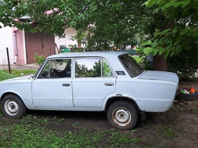 Белый ВАЗ 2101, объемом двигателя 1.3 л и пробегом 245 тыс. км за 334 $, фото 1 на Automoto.ua