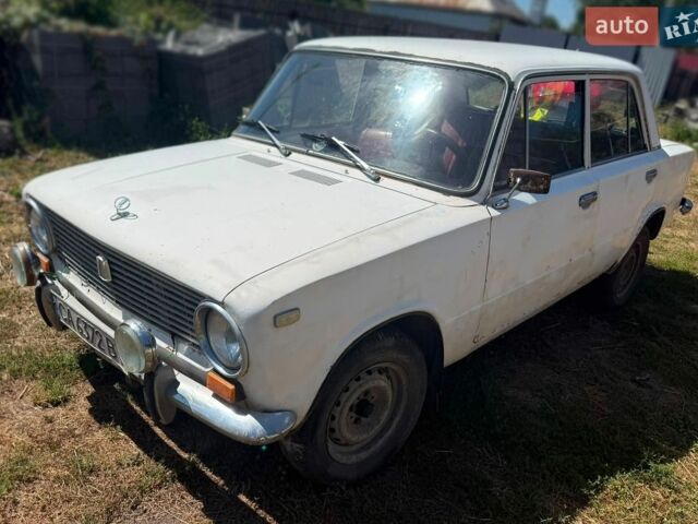Білий ВАЗ 2101, об'ємом двигуна 1.2 л та пробігом 195 тис. км за 700 $, фото 1 на Automoto.ua