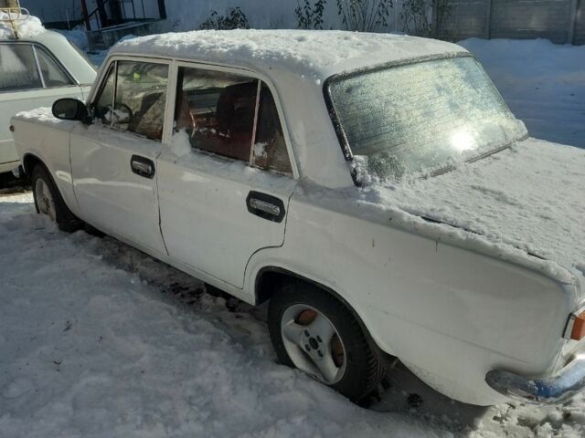 Білий ВАЗ 2101, об'ємом двигуна 1.2 л та пробігом 237 тис. км за 581 $, фото 1 на Automoto.ua
