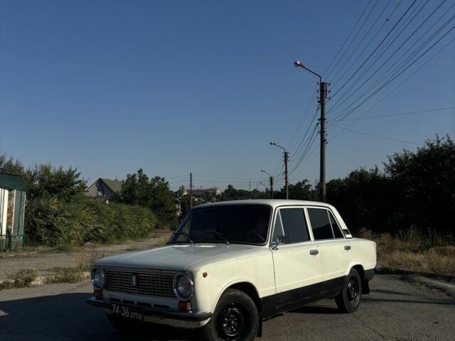 Белый ВАЗ 2101, объемом двигателя 1.3 л и пробегом 100 тыс. км за 403 $, фото 1 на Automoto.ua