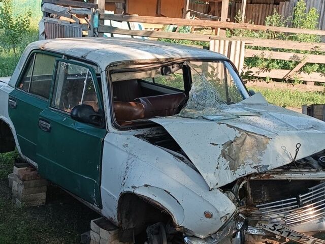 Белый ВАЗ 2101, объемом двигателя 1 л и пробегом 1000 тыс. км за 135 $, фото 1 на Automoto.ua