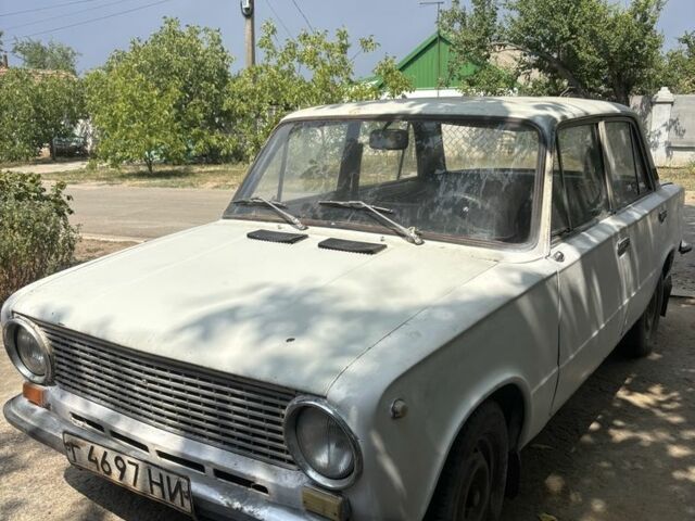 Белый ВАЗ 2101, объемом двигателя 1.5 л и пробегом 60 тыс. км за 414 $, фото 1 на Automoto.ua
