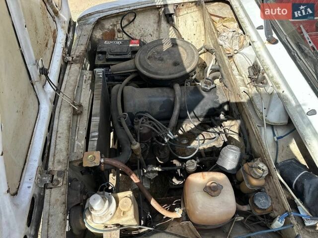 Белый ВАЗ 2101, объемом двигателя 1.2 л и пробегом 100 тыс. км за 558 $, фото 1 на Automoto.ua