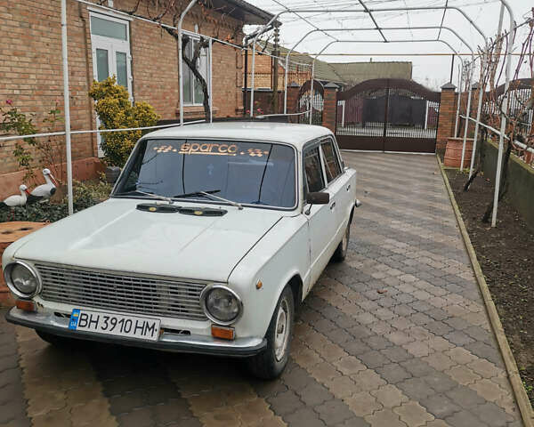 Білий ВАЗ 2101, об'ємом двигуна 1.3 л та пробігом 50 тис. км за 600 $, фото 1 на Automoto.ua