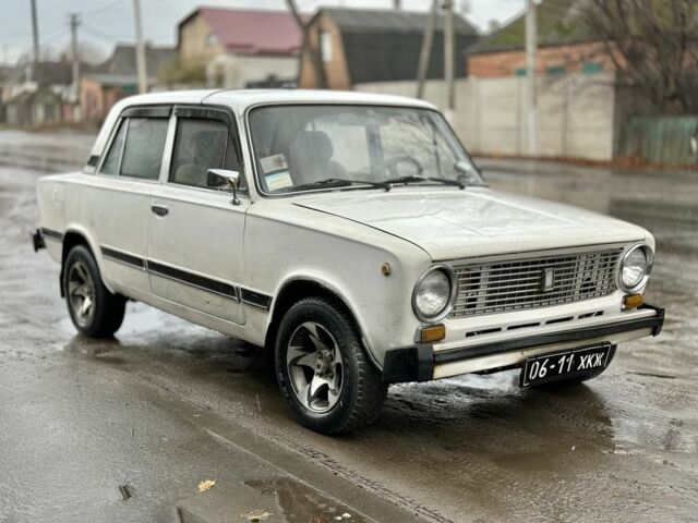 Белый ВАЗ 2101, объемом двигателя 0 л и пробегом 3 тыс. км за 900 $, фото 1 на Automoto.ua