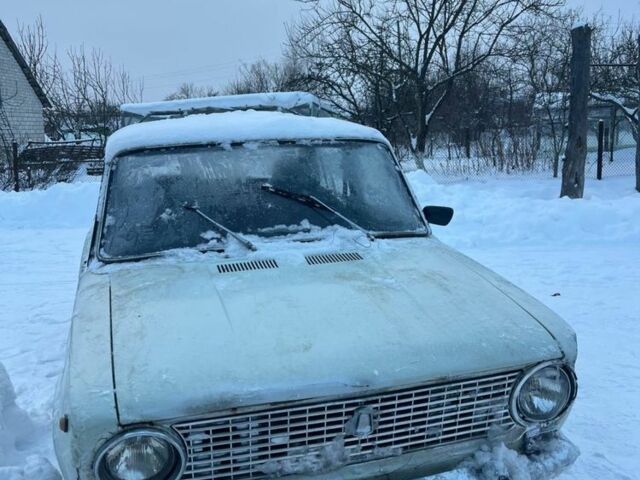 Белый ВАЗ 2101, объемом двигателя 1.3 л и пробегом 100 тыс. км за 347 $, фото 1 на Automoto.ua