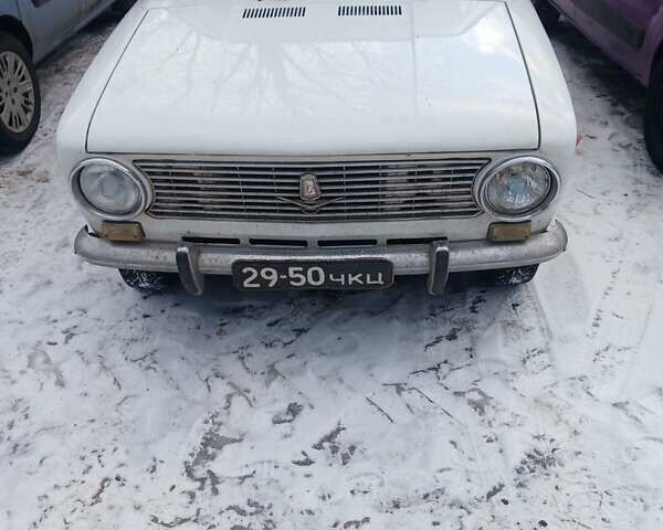 Белый ВАЗ 2101, объемом двигателя 1.2 л и пробегом 150 тыс. км за 750 $, фото 1 на Automoto.ua