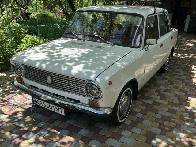 Белый ВАЗ 2101, объемом двигателя 1.3 л и пробегом 106 тыс. км за 910 $, фото 1 на Automoto.ua