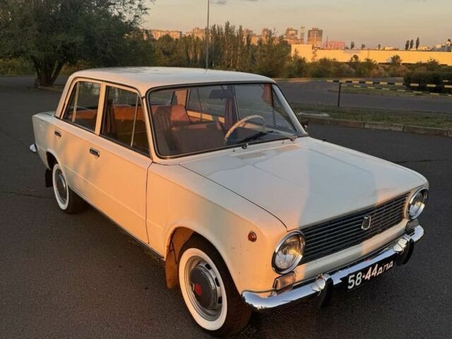 Белый ВАЗ 2101, объемом двигателя 0 л и пробегом 73 тыс. км за 2300 $, фото 1 на Automoto.ua