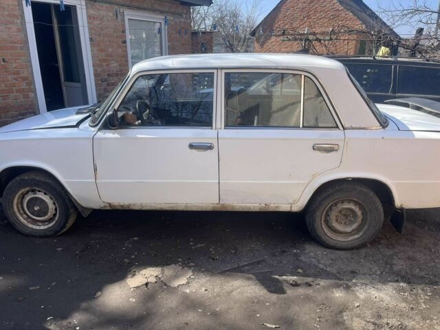 Белый ВАЗ 2101, объемом двигателя 0 л и пробегом 123 тыс. км за 294 $, фото 1 на Automoto.ua