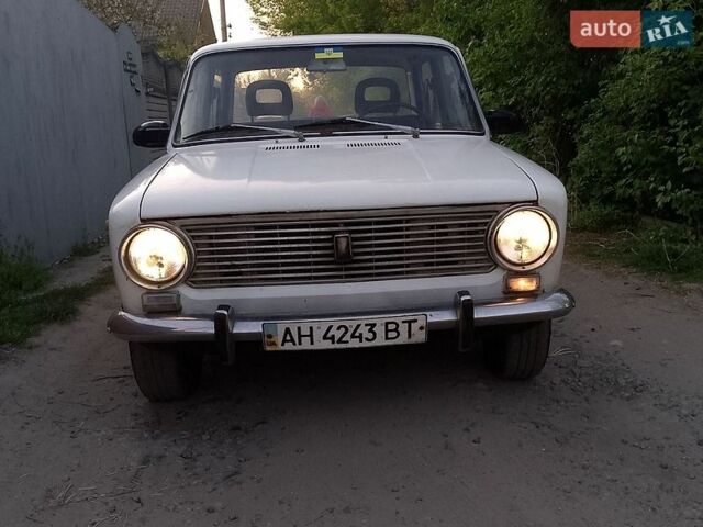 Белый ВАЗ 2101, объемом двигателя 1.3 л и пробегом 160 тыс. км за 550 $, фото 1 на Automoto.ua