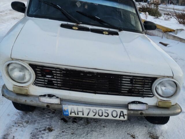 Білий ВАЗ 2101, об'ємом двигуна 1.2 л та пробігом 100 тис. км за 15 $, фото 1 на Automoto.ua