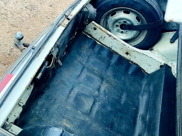 Белый ВАЗ 2101, объемом двигателя 1.3 л и пробегом 57 тыс. км за 1250 $, фото 1 на Automoto.ua