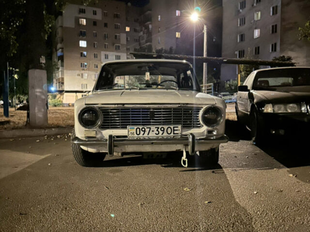 Білий ВАЗ 2101, об'ємом двигуна 1.7 л та пробігом 200 тис. км за 445 $, фото 1 на Automoto.ua