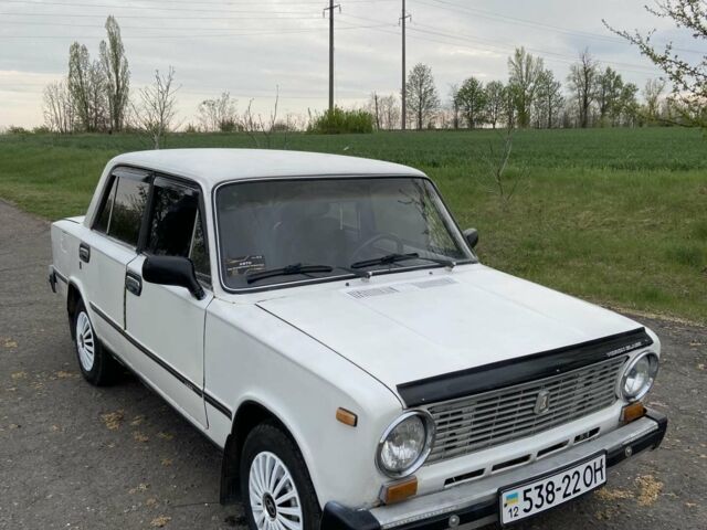 Белый ВАЗ 2101, объемом двигателя 1.3 л и пробегом 300 тыс. км за 950 $, фото 1 на Automoto.ua