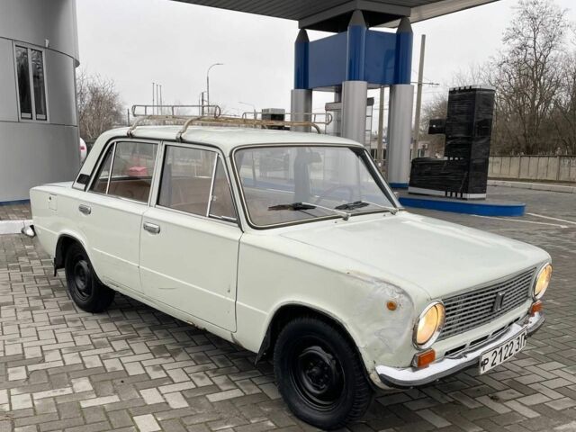 Белый ВАЗ 2101, объемом двигателя 1.3 л и пробегом 27 тыс. км за 400 $, фото 1 на Automoto.ua