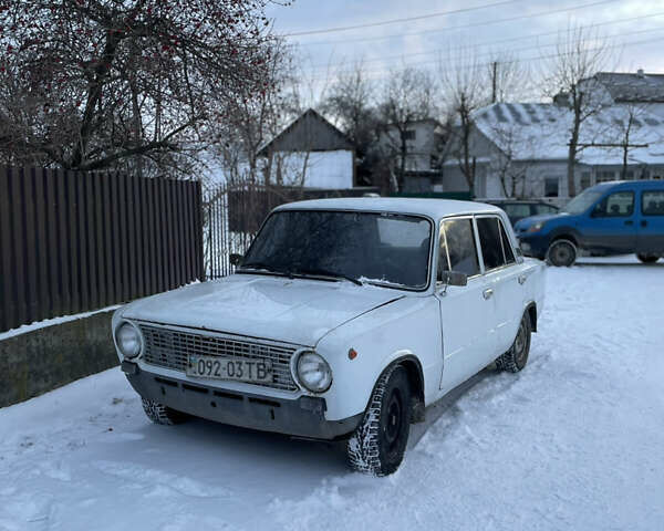 Белый ВАЗ 2101, объемом двигателя 1.3 л и пробегом 100 тыс. км за 207 $, фото 1 на Automoto.ua
